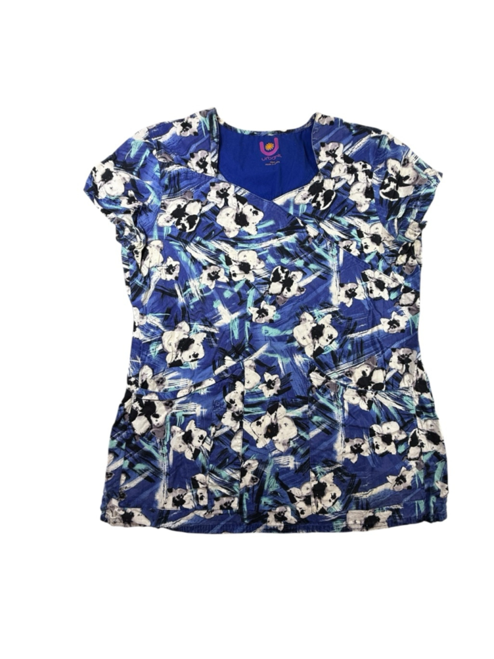 Urbane Scrub Top Medium Blue Floral Print Nurse Medical Uniform Pockets